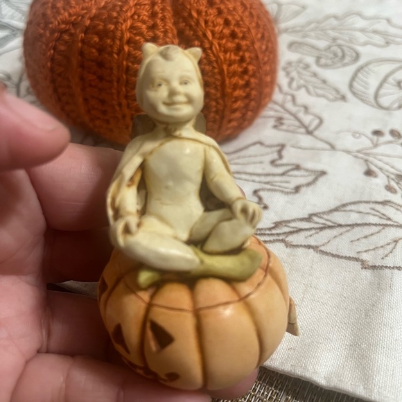Vintage!Harmony Kingdom "Pumpkinfest” trinket box. - Picture 7 of 12
